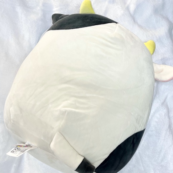 clover the squishmallow